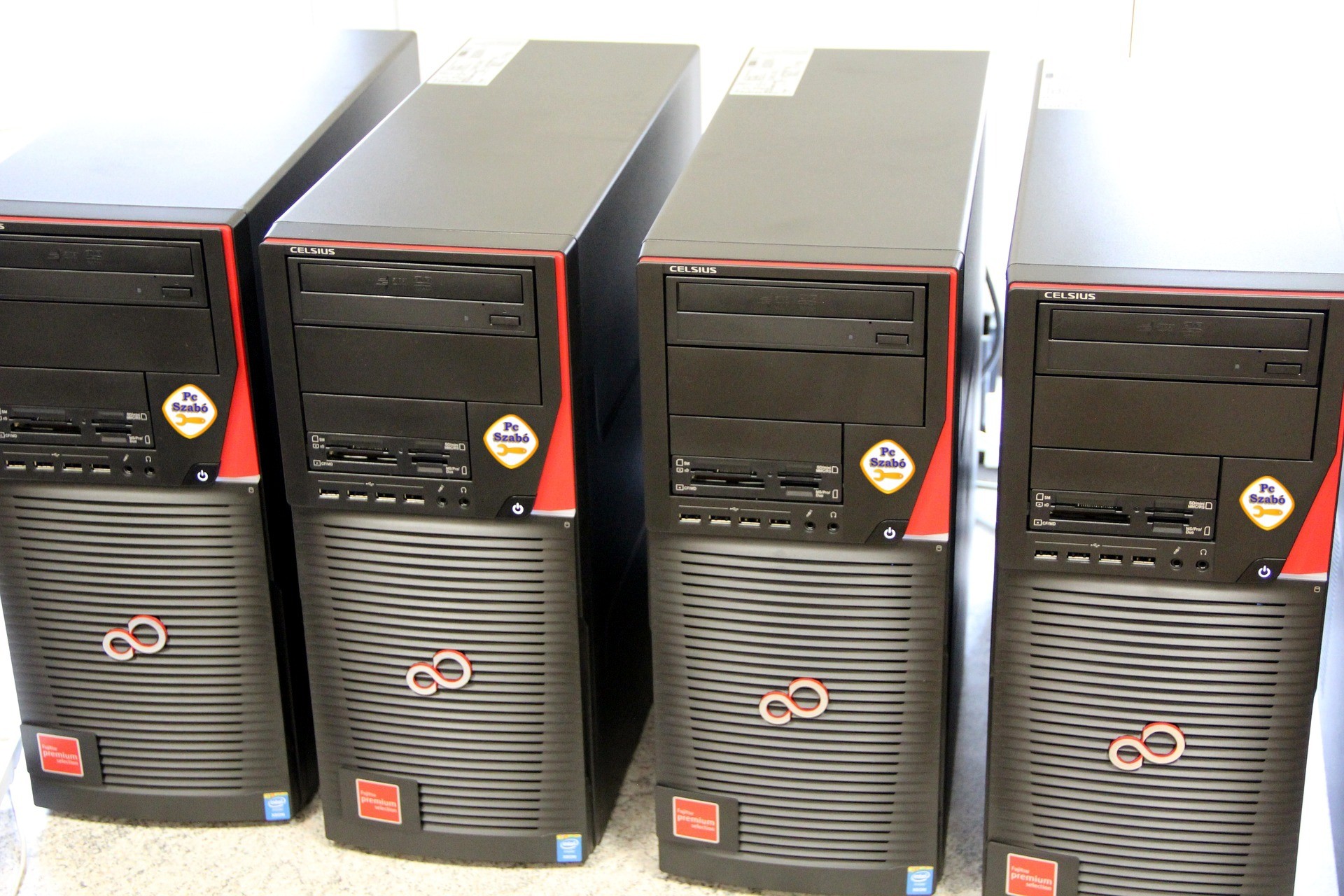 Számítógép szerviz, pc beállítás, javítás, bővítés Pc Szabó